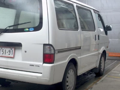 Mazda Bongo Van