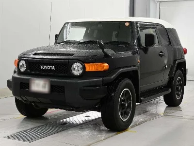 TOYOTA FJ CRUISER