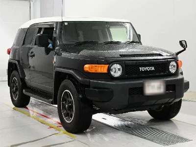 TOYOTA FJ CRUISER