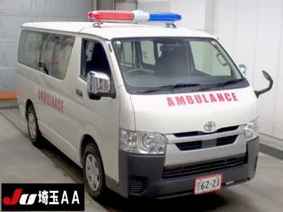 TOYOTA HIACE VAN