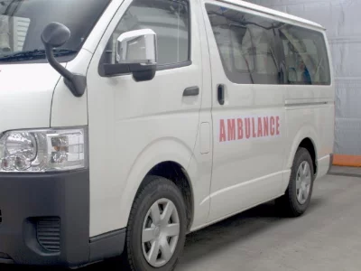TOYOTA HIACE VAN