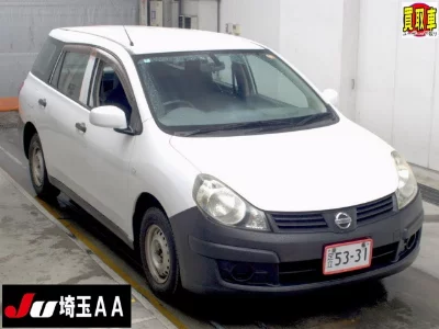 NISSAN AD VAN