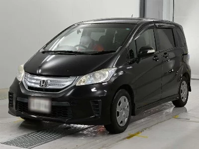 HONDA FREED HYBRID