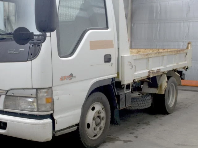 Isuzu Elf  с аукциона в Японии