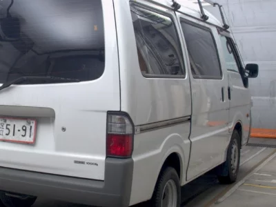 MAZDA BONGO VAN
