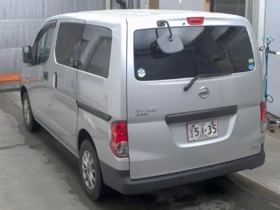 Nissan NV200 VANETTE VAN