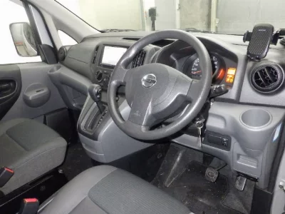 Nissan NV200 VANETTE VAN