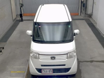 HONDA N BOX +