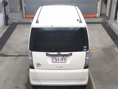 HONDA N BOX +