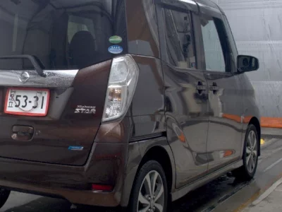 Nissan Dayz Roox