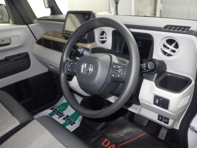 Honda N-Box  с аукциона в Японии