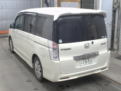 Honda STEPWGN SPADA