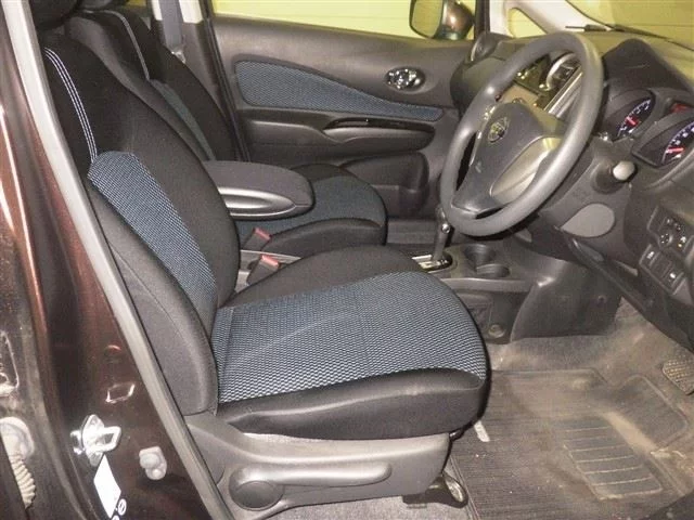 Nissan Note  с аукциона в Японии