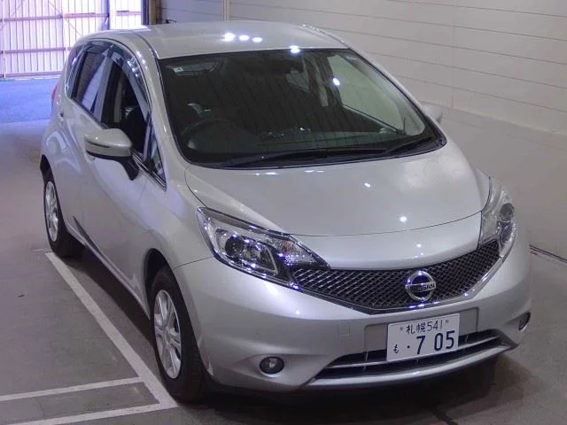 Nissan Note  с аукциона в Японии
