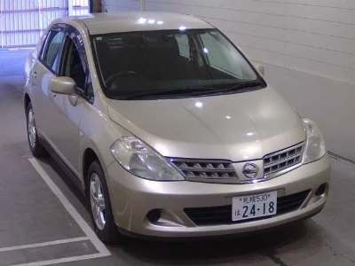 Nissan Tiida Latio