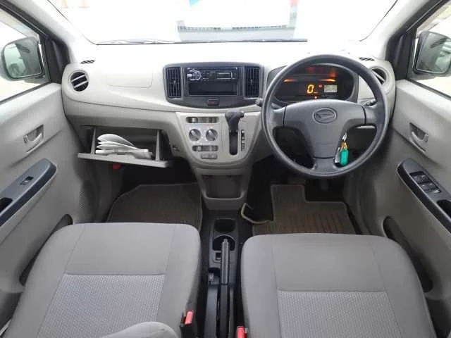Daihatsu Mira e:S  с аукциона в Японии