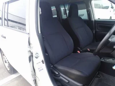Toyota SUCCEED VAN