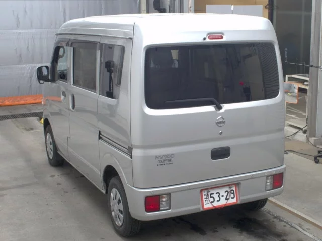 Nissan NV100 Clipper  с аукциона в Японии