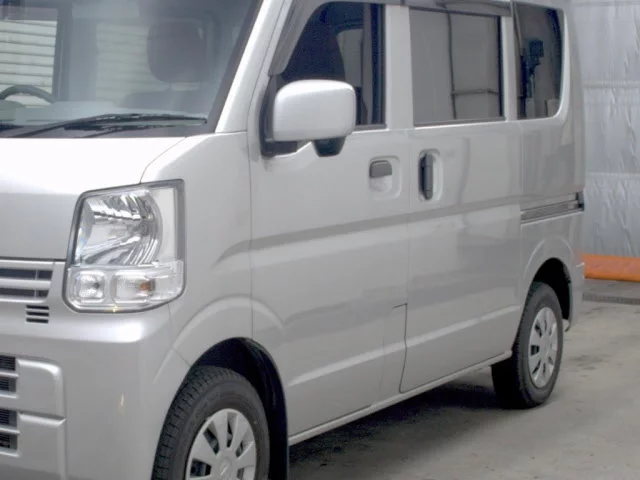 Nissan NV100 Clipper  с аукциона в Японии