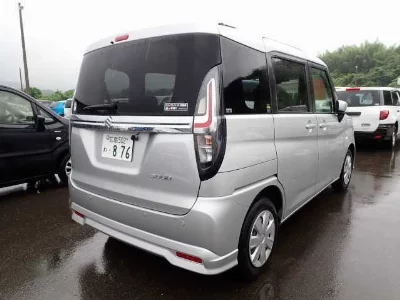 Suzuki Solio