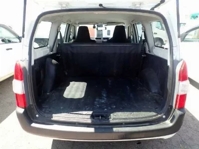 Toyota SUCCEED VAN