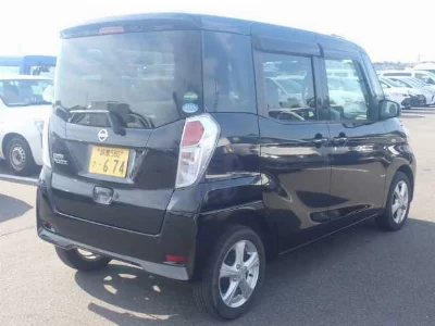 Nissan Dayz Roox