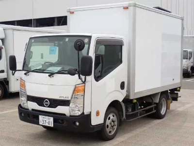 Nissan Atlas