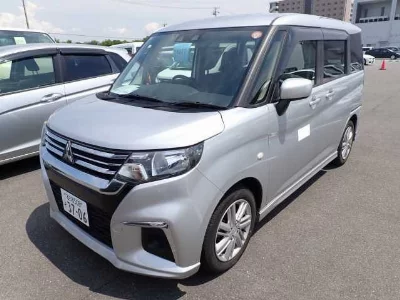 Mitsubishi Delica D:2