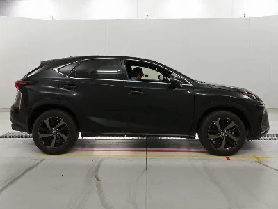 Lexus NX300