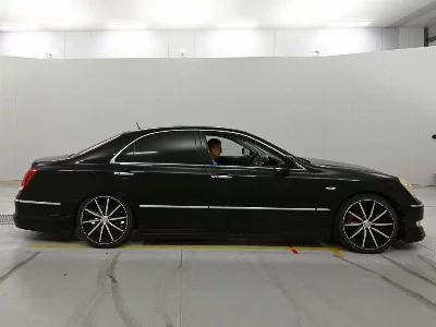 Toyota CROWN MAJESTA