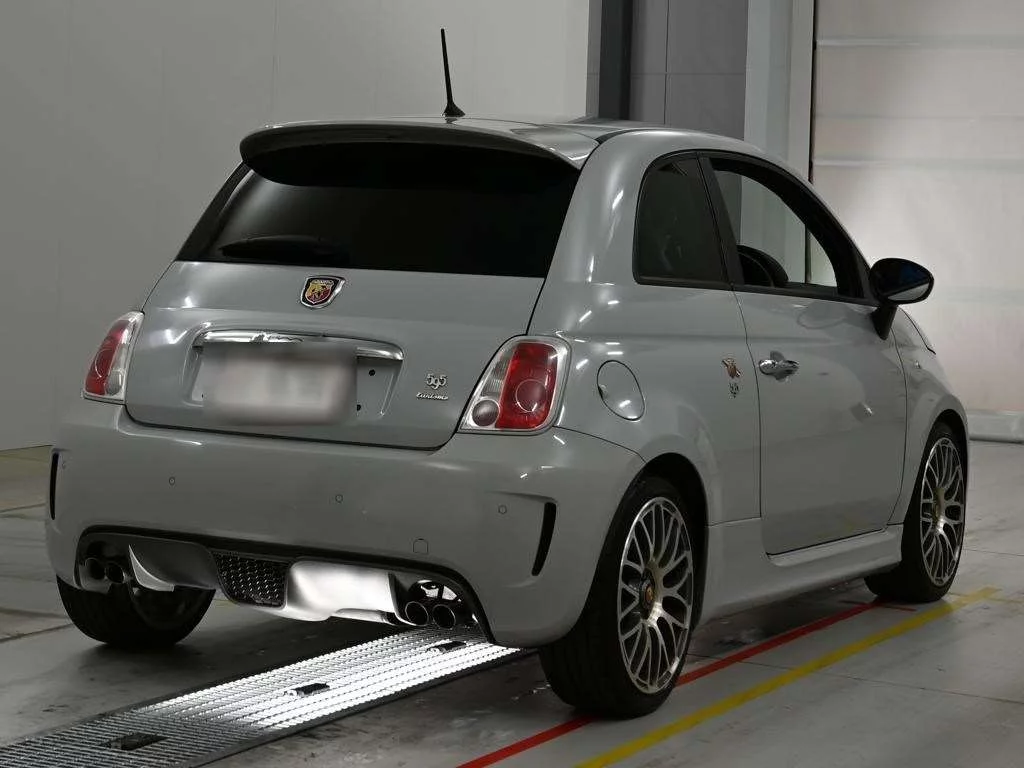 Fiat ABARTH  595C  с аукциона в Японии