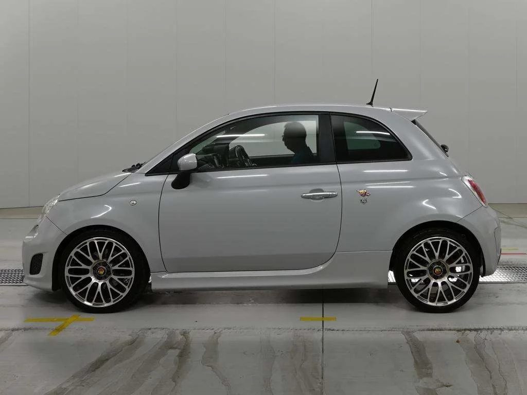 Fiat ABARTH  595C  с аукциона в Японии
