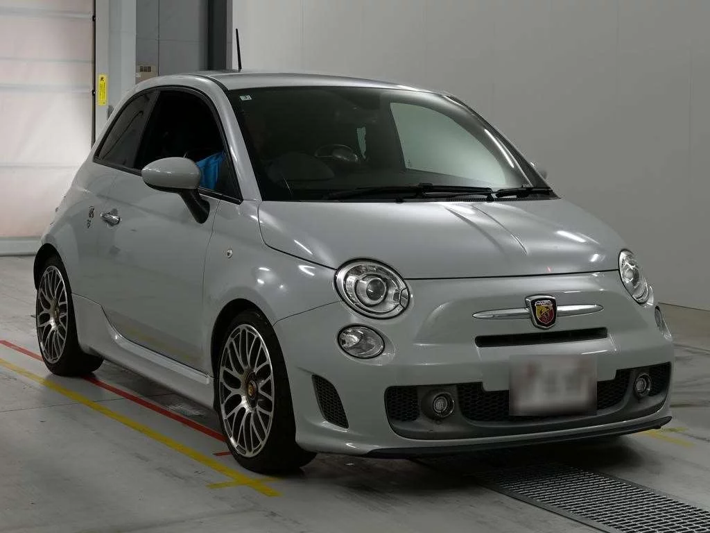 Fiat ABARTH  595C  с аукциона в Японии