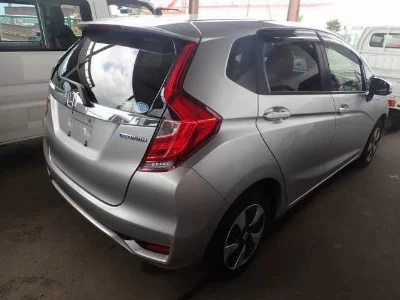 Honda FIT HYBRID