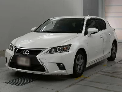 Lexus CT200h
