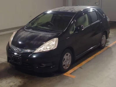 Honda FIT SHUTTLE HYBRID