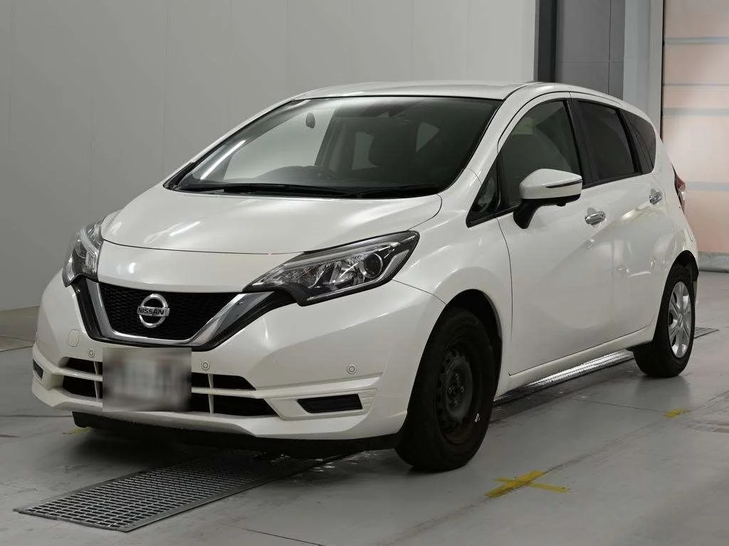 Nissan Note  с аукциона в Японии