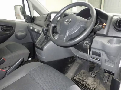 Nissan NV200 VANETTE VAN