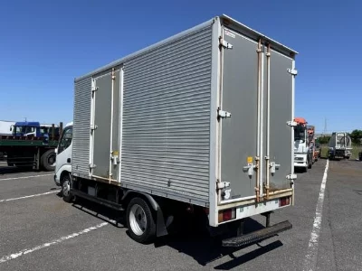 Hino Dutro