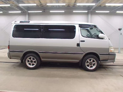Toyota HIACE WAGON
