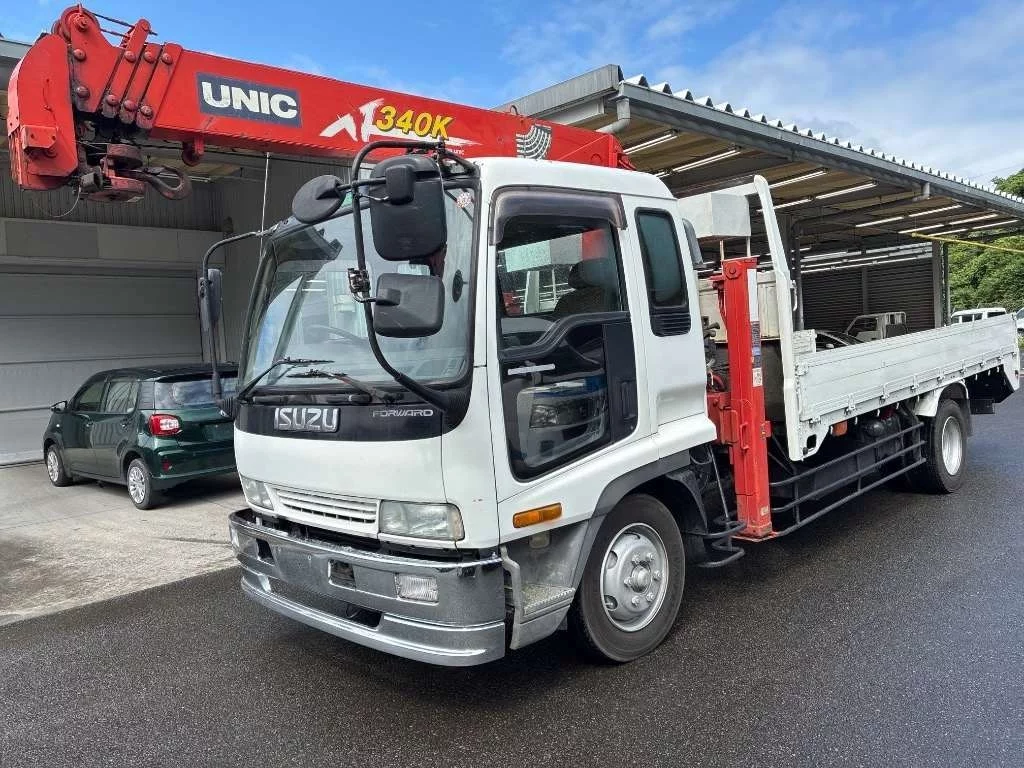 Isuzu Forward  с аукциона в Японии