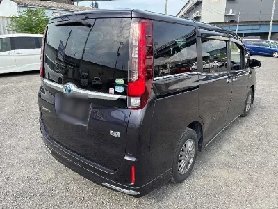 Toyota Esquire