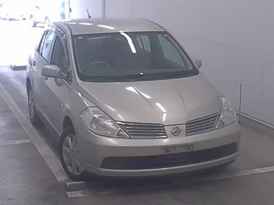 Nissan Tiida Latio