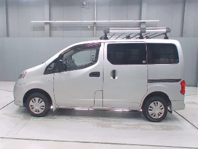 Nissan NV200 VANETTE VAN
