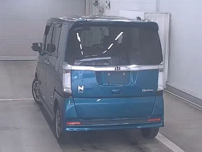 Honda N BOX CUSTOM