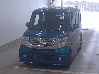 Honda N BOX CUSTOM