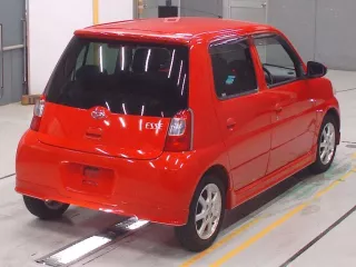 Daihatsu Esse