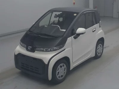 TOYOTA C+POD