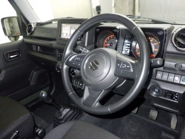 Suzuki Jimny Wide  с аукциона в Японии