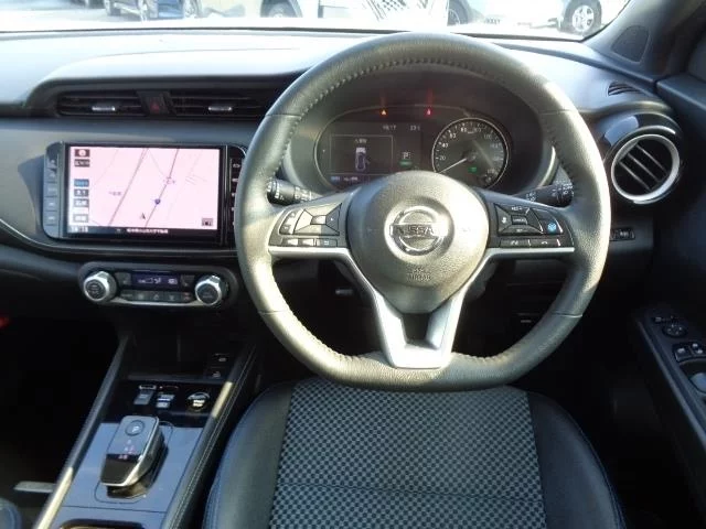 Nissan Kicks  с аукциона в Японии